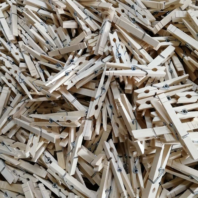 84mm Wooden Clothes Pegs