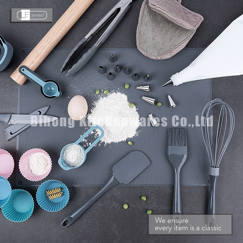 32-Piece Baking Tool Set with Silicone Utensils