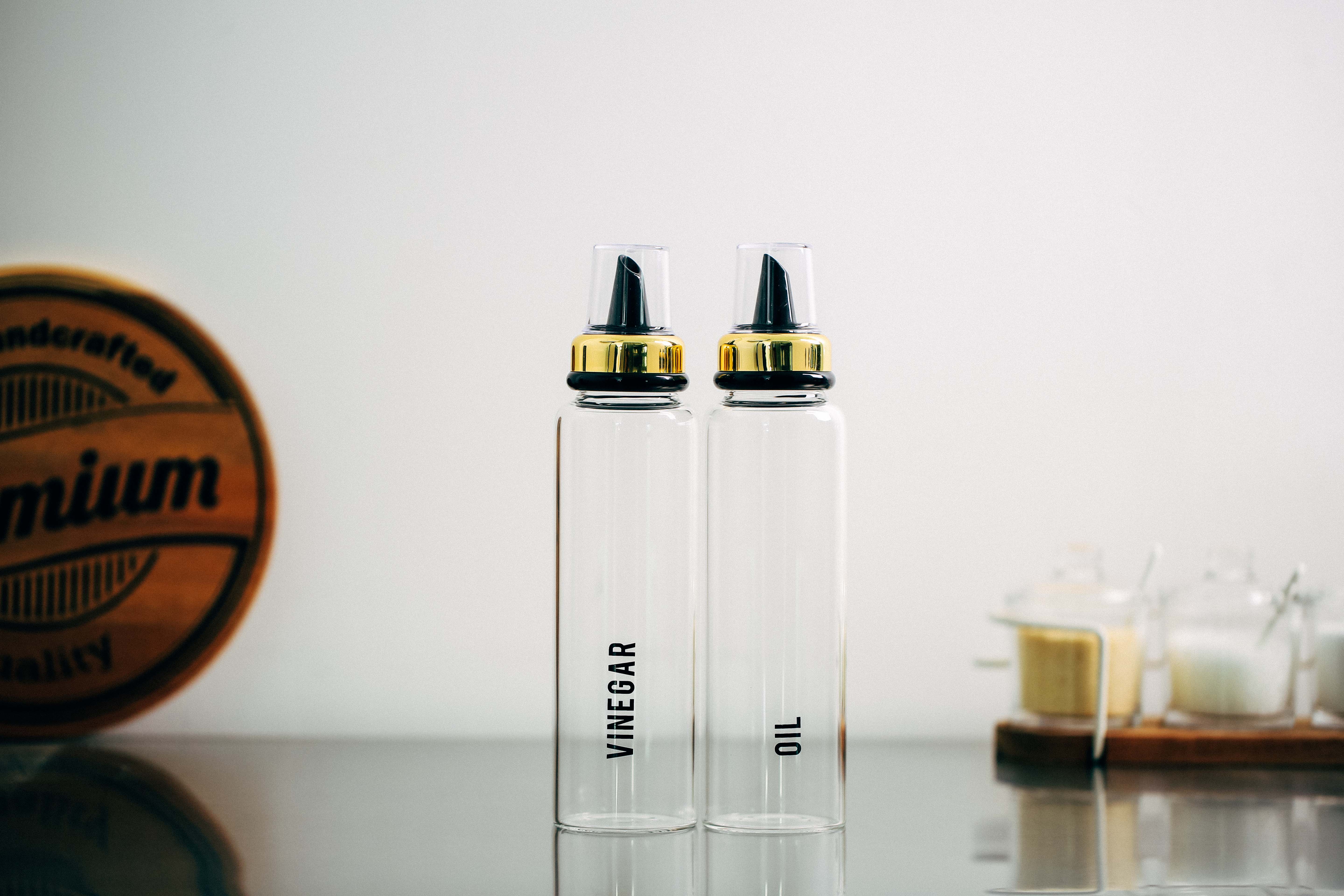 Borosilicate Glass Oil Bottle M Size Gold