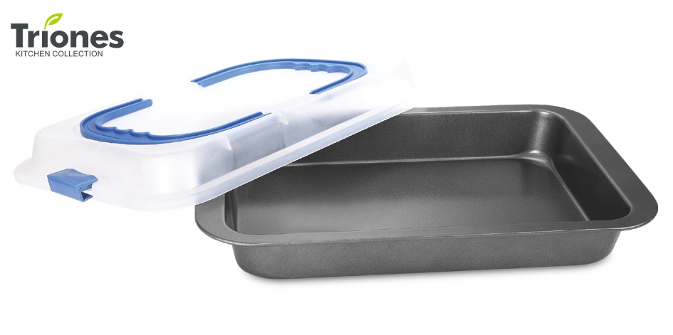 Bake Pan with Plastic Cover