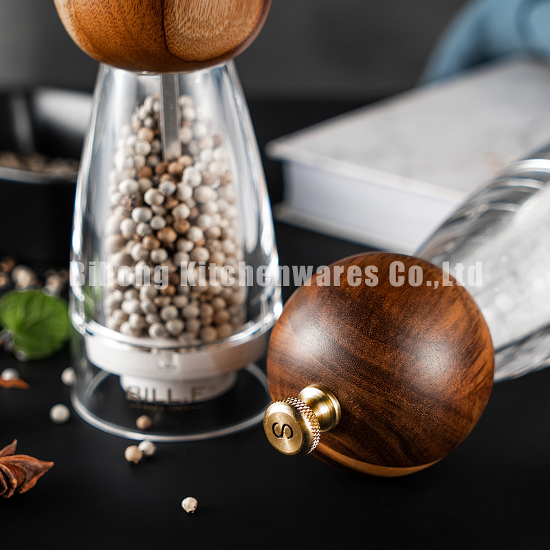 Pepper and Salt Grinder Mill Set