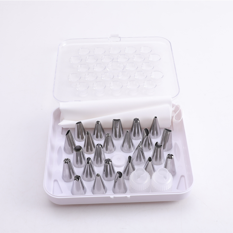 Wina 26-Piece Stainless Steel Cream Pastry Tips Nozzle Set