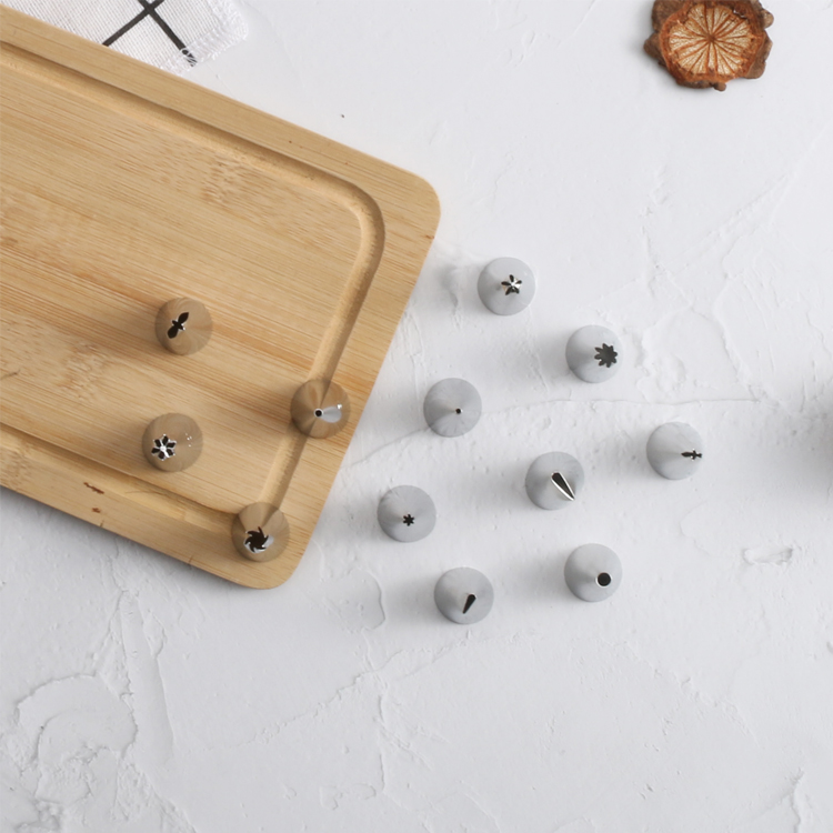 Stainless Steel Cream Pastry Tips Nozzle Set 12pcs