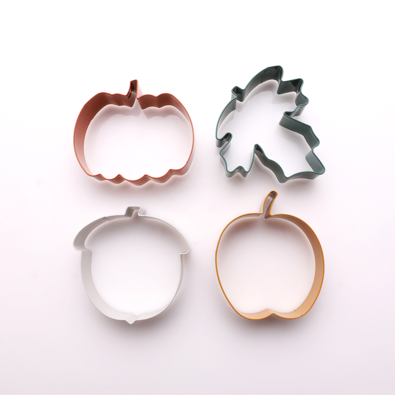 Wina 4-Piece Stainless Steel Cookie Cutters