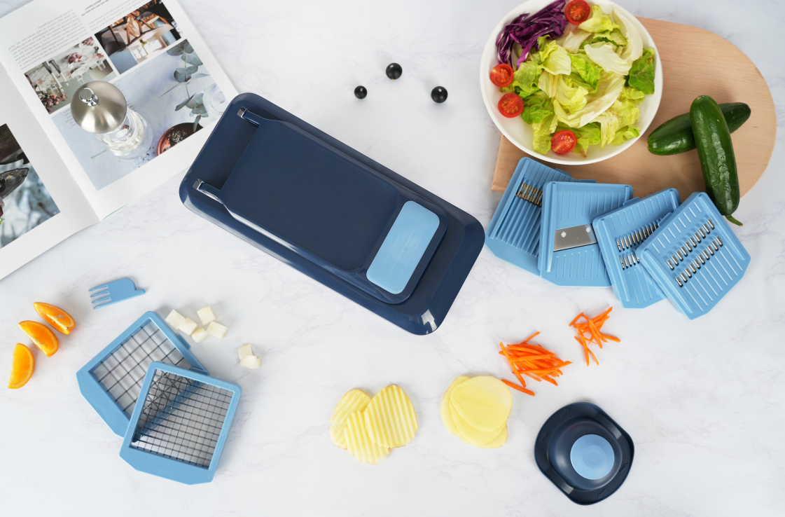 WOKA Multifunctional Manual Mandoline Vegetable Slicer