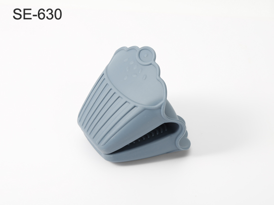 Heat Resistant Silicone Oven Glove with Grip