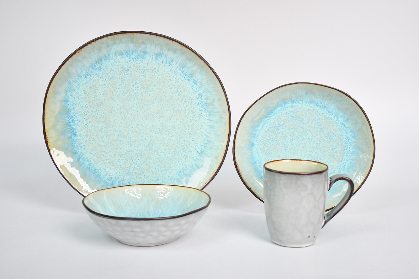 Ceramic Plates, Bowls, and Mugs