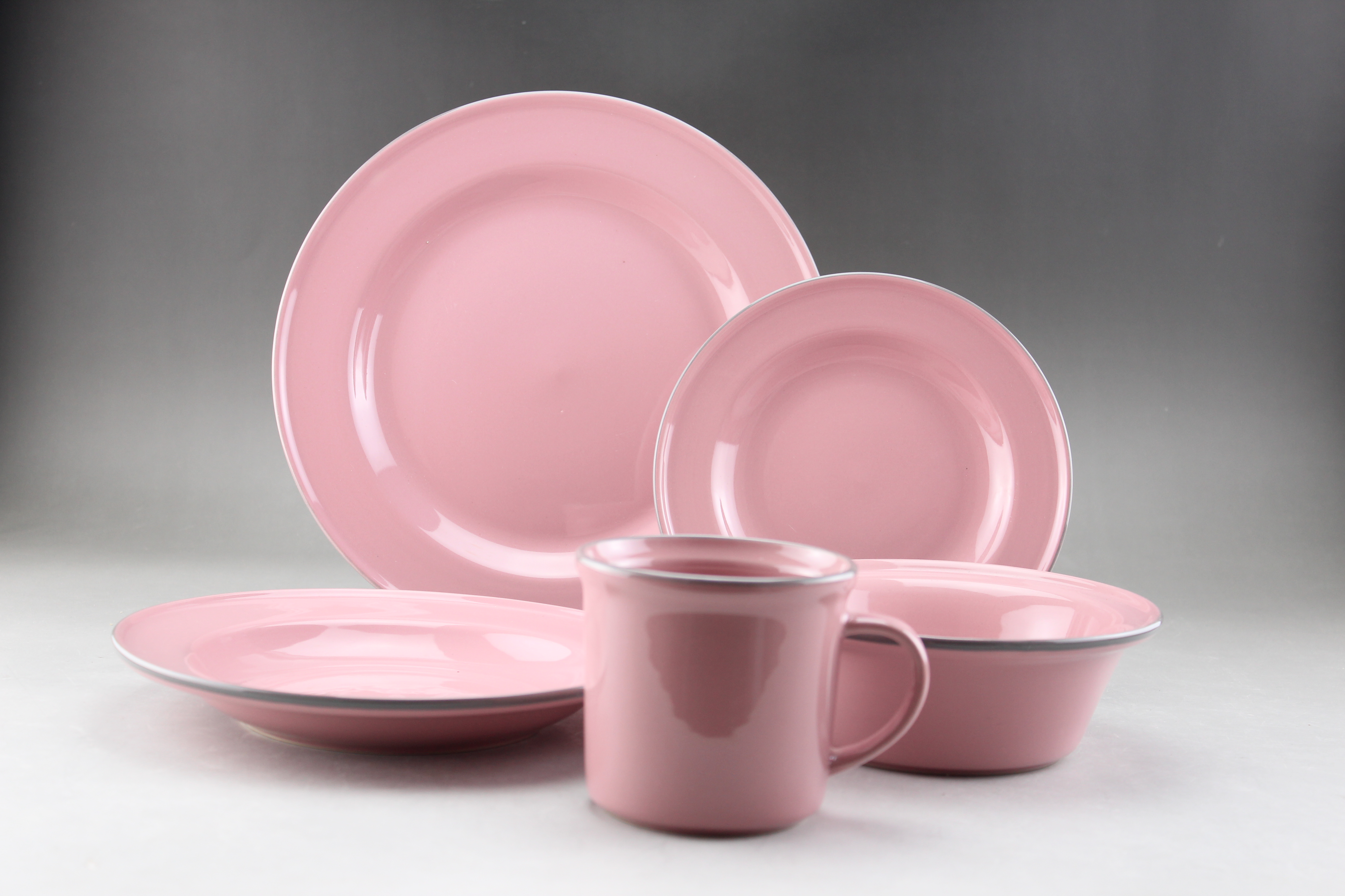 Stoneware Dinner Set with Brown Rim