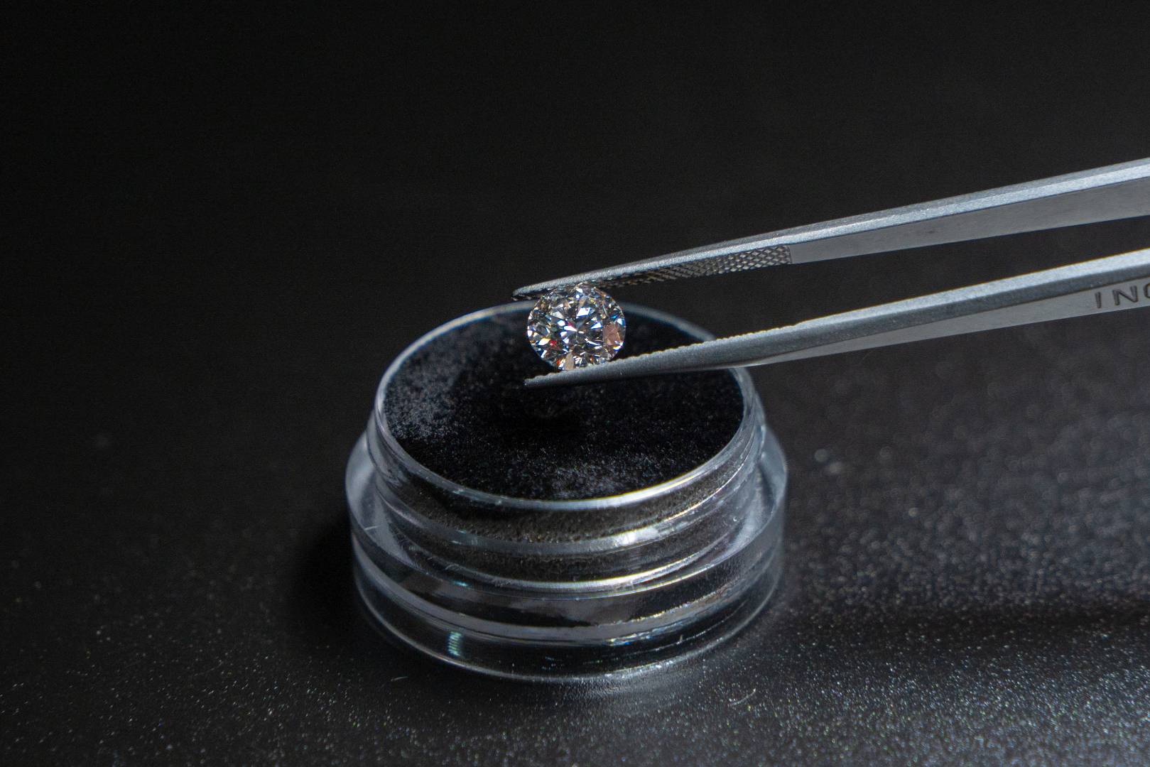 Lab-Grown Diamond