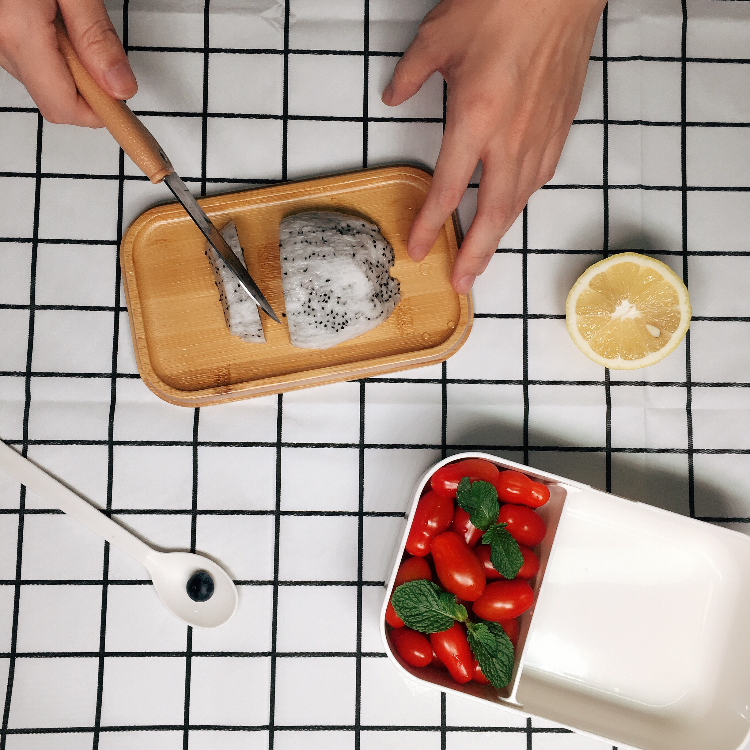 Bamboo Bento Lunch Box with Cutting Board Lid