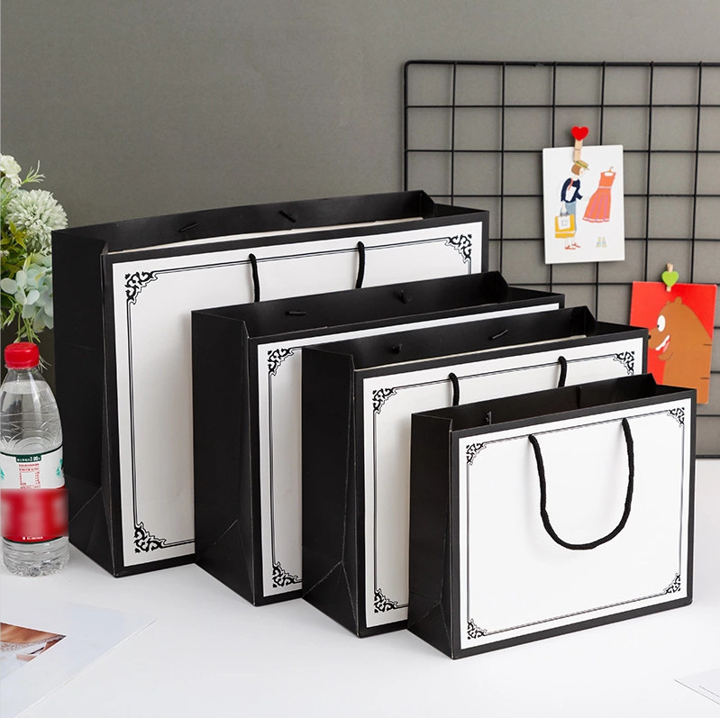 Custom Logo Luxury Boutique Paper Gift Bag