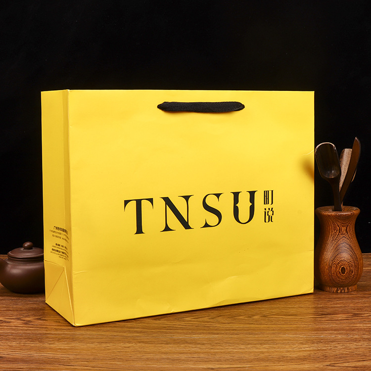 Custom Print Logo White Cardboard Garment Packaging Paper Bag