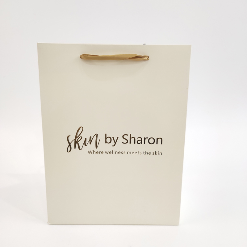Customized Gold Logo Luxury Cosmetic Gift Paper Bag