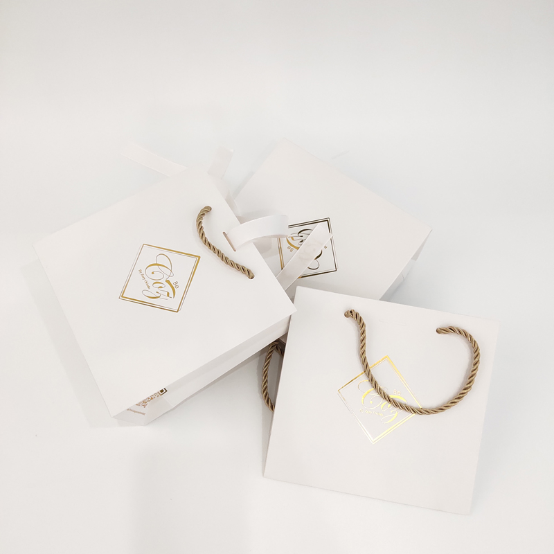 Luxury Gold Logo Gift Paper Bag