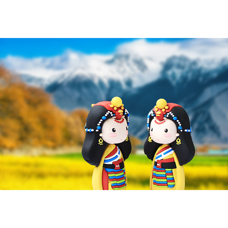 Tibetan Little Sister Statue