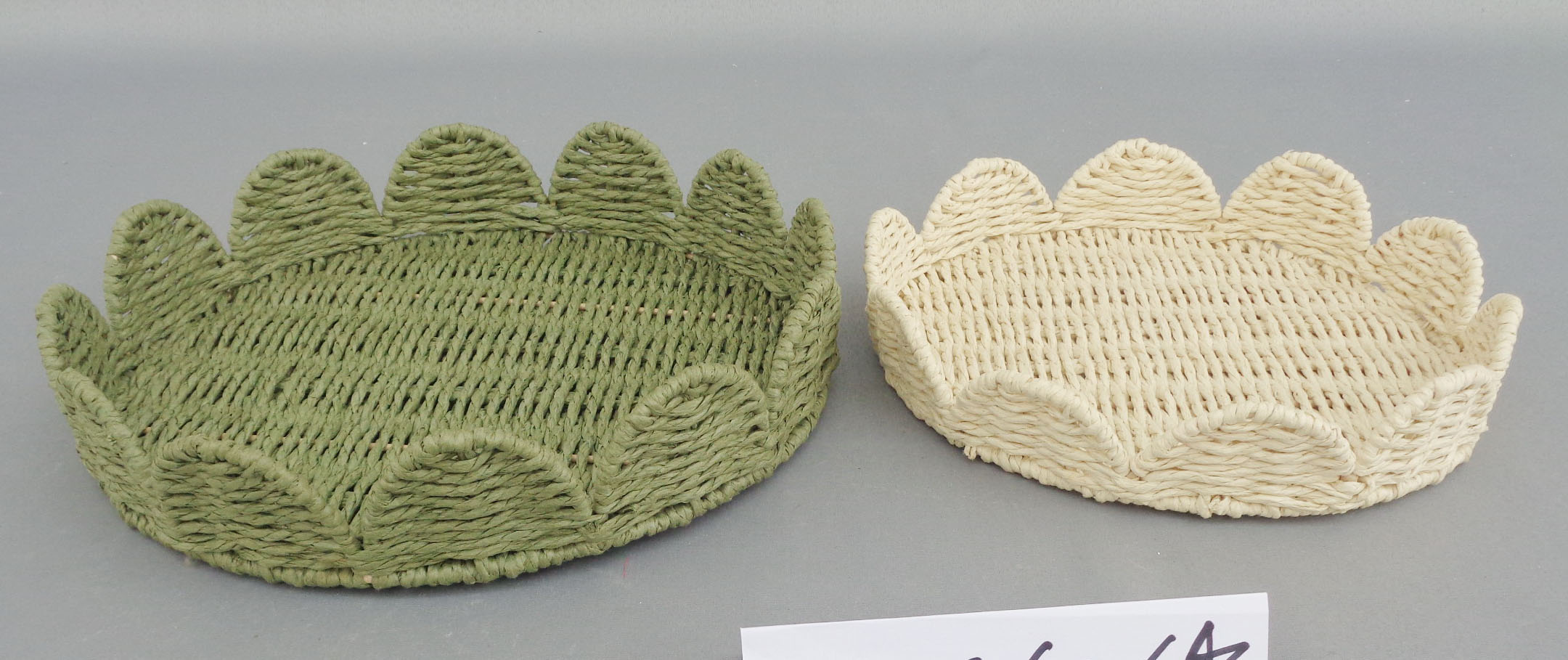 Iron Frame Paper Rope Weave Petal Edge