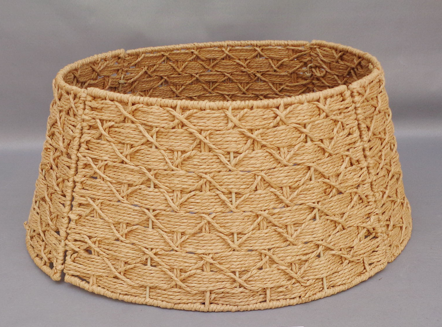 Iron Frame Paper Rope Weave Christmas Fence