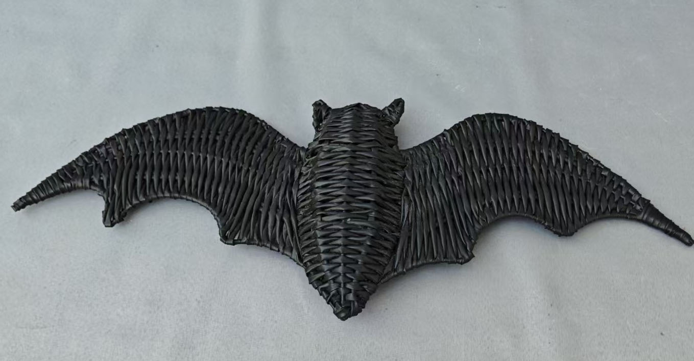 Plastic Rope Weave Bat Shape