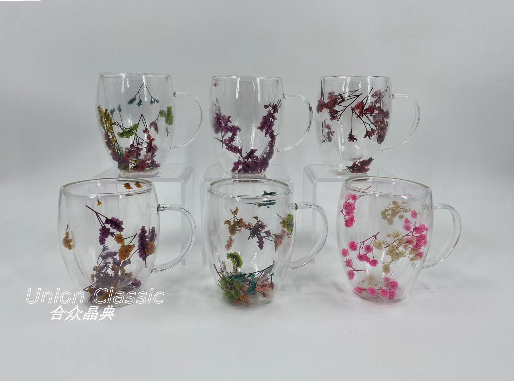 Double Wall Borosilicate Glass Mug with Dry Flowers