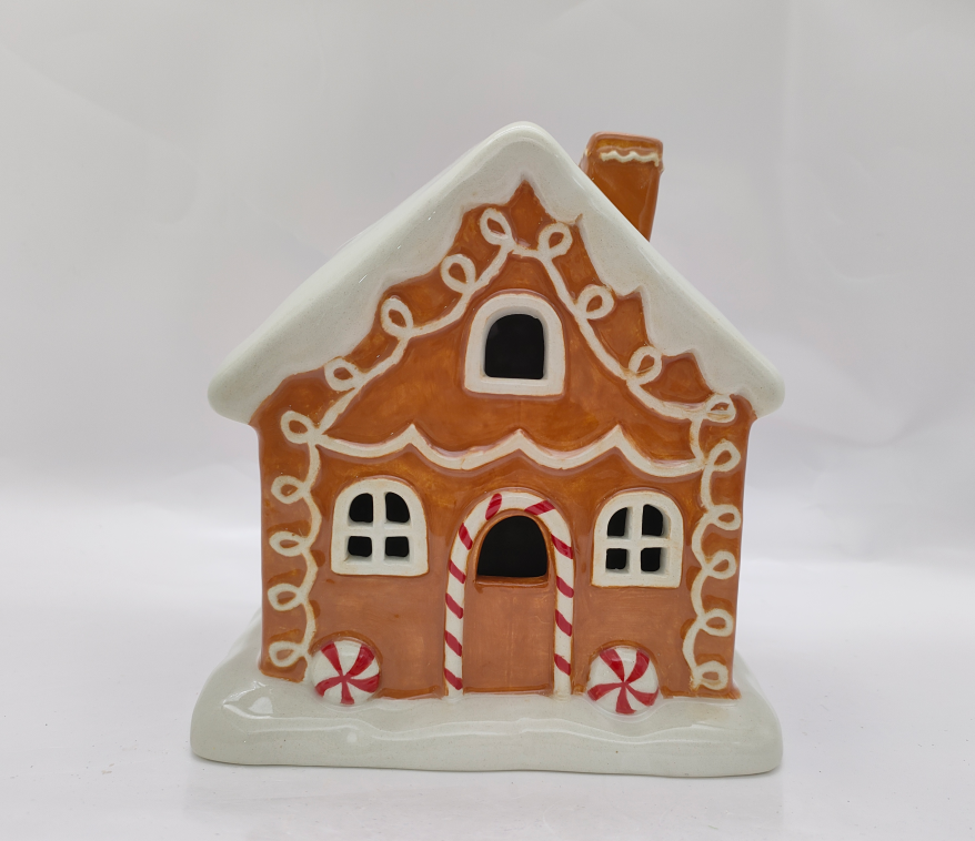 Dolomite Christmas House