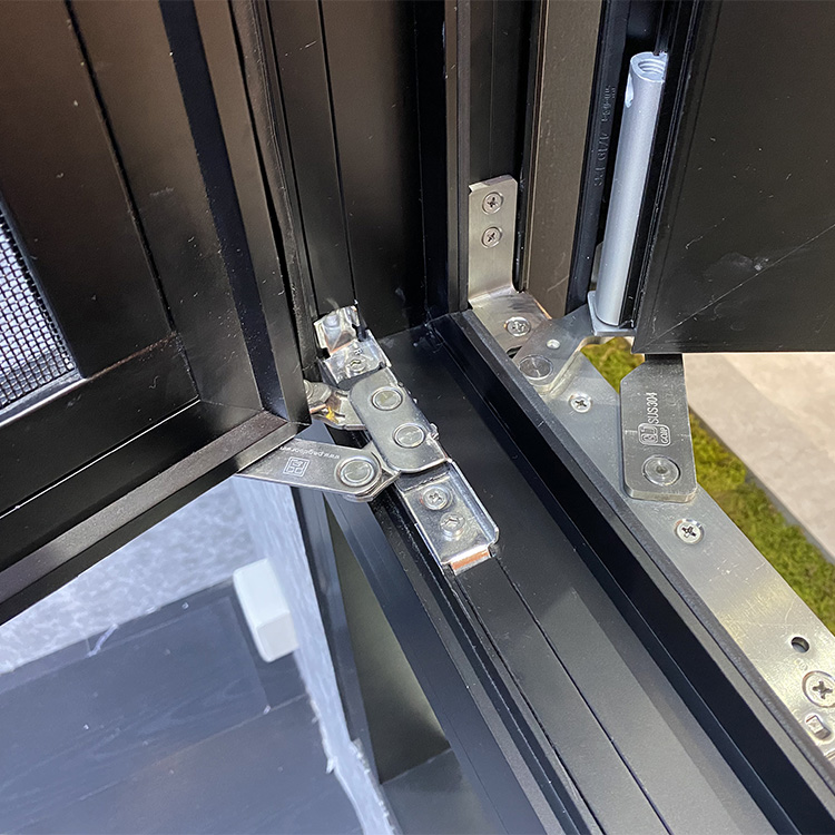 XHGR108B Thermal Break Casement Window