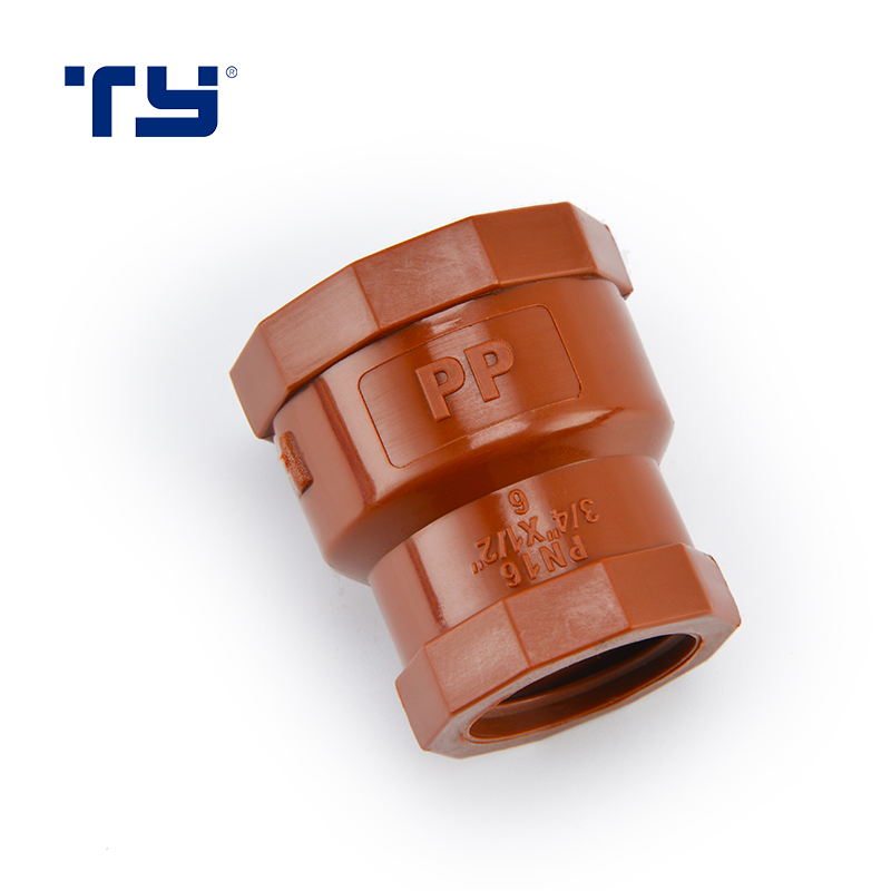 PP Threaded Pipe ISO 13478 Standard