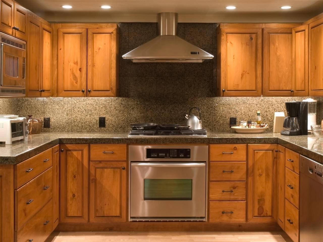 Wood Veneer High Gloss Kitchen Cabinet
