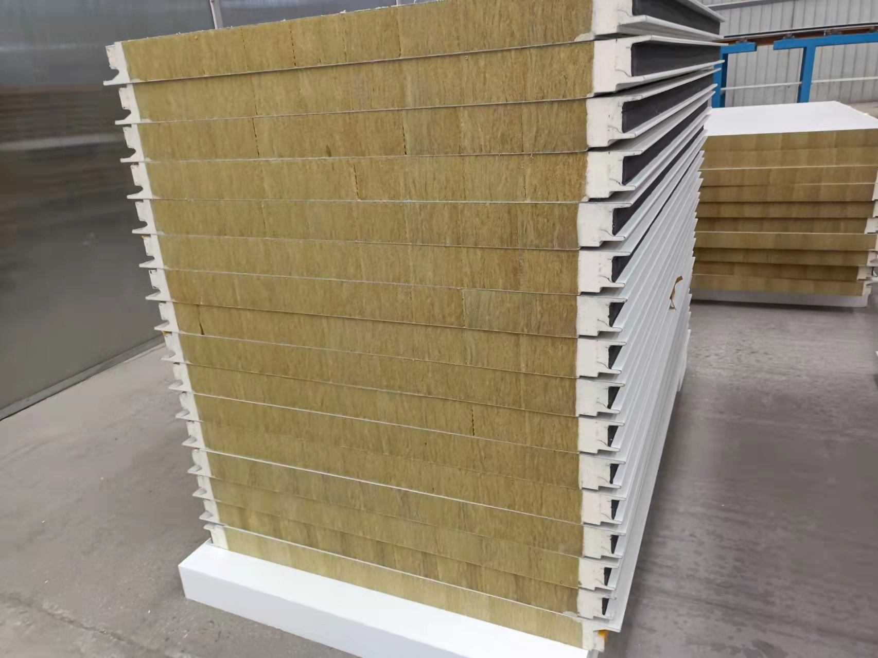 Fireproof Rockwool Glass Wool Wall Sandwich Panel