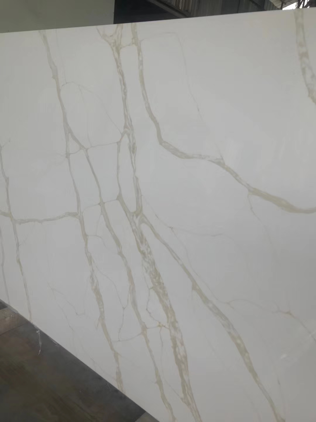 Calacatta Gold Quartz Stone Slab