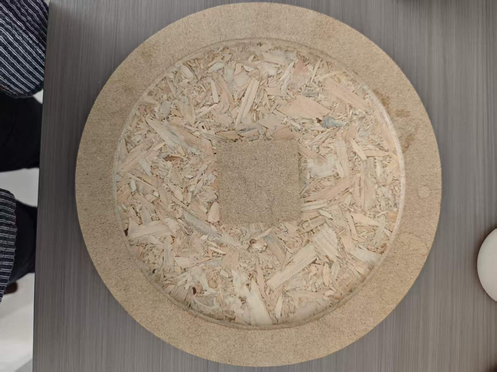 Particle board