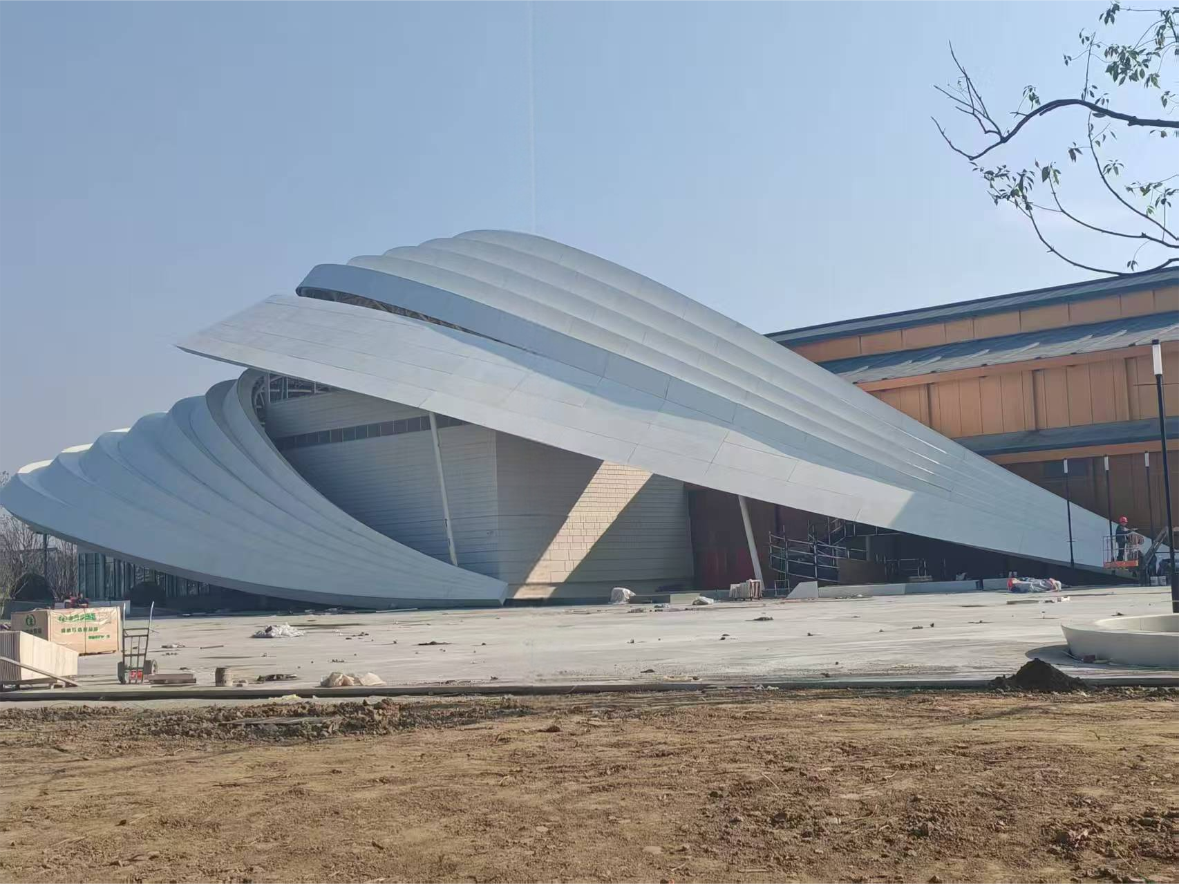 UHPC Decorative Curtain Wall