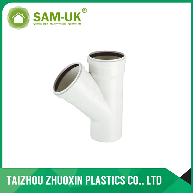 Skew tee with socket