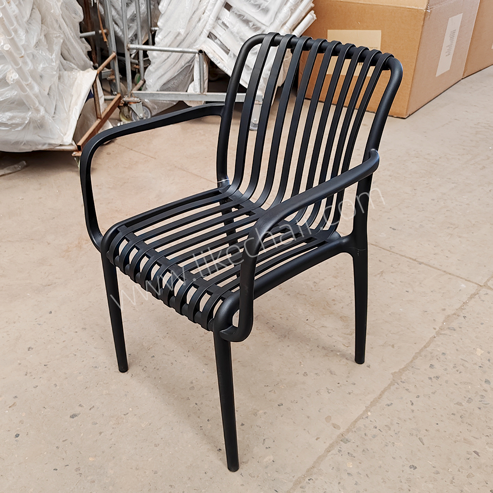 Plastic Dining Chair for Indoor and Outdoor Use