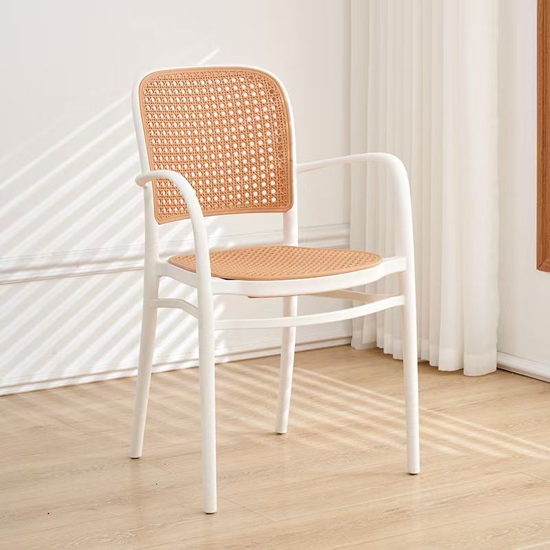 Plastic Dining Chair for Indoor and Outdoor Use