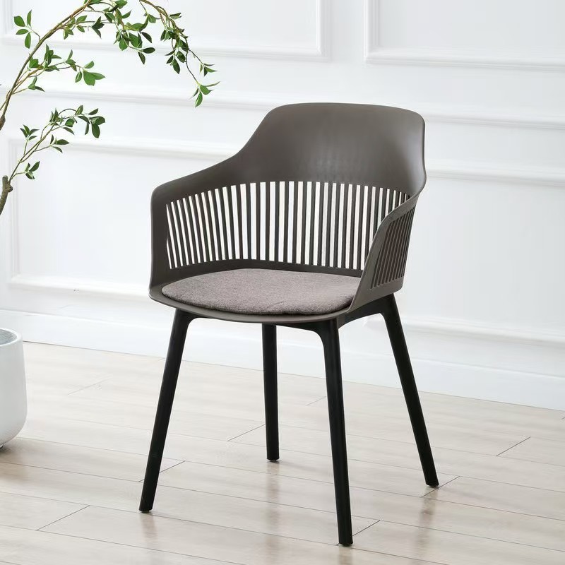 Plastic Dining Chair for Outdoor and Coffee Use