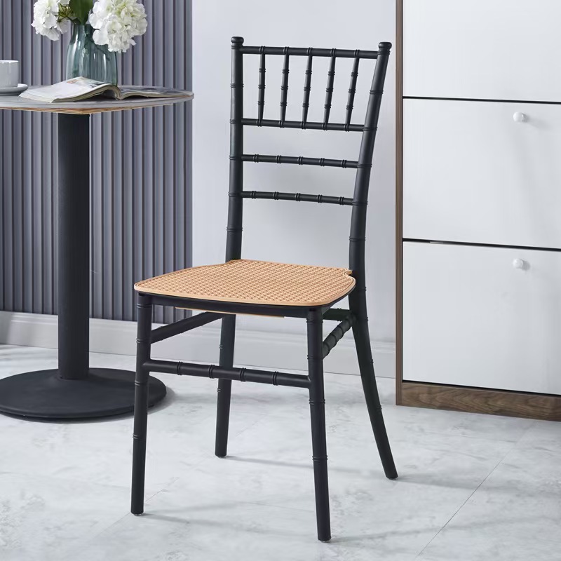Plastic Dining Chair for Indoor and Outdoor Use