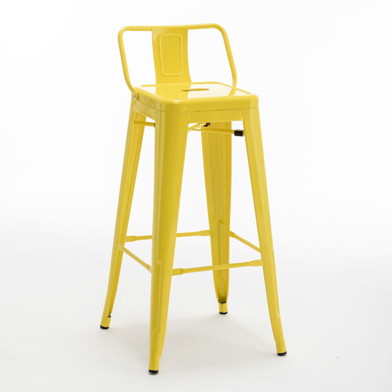 Plastic Dining Chair for Indoor and Outdoor Use