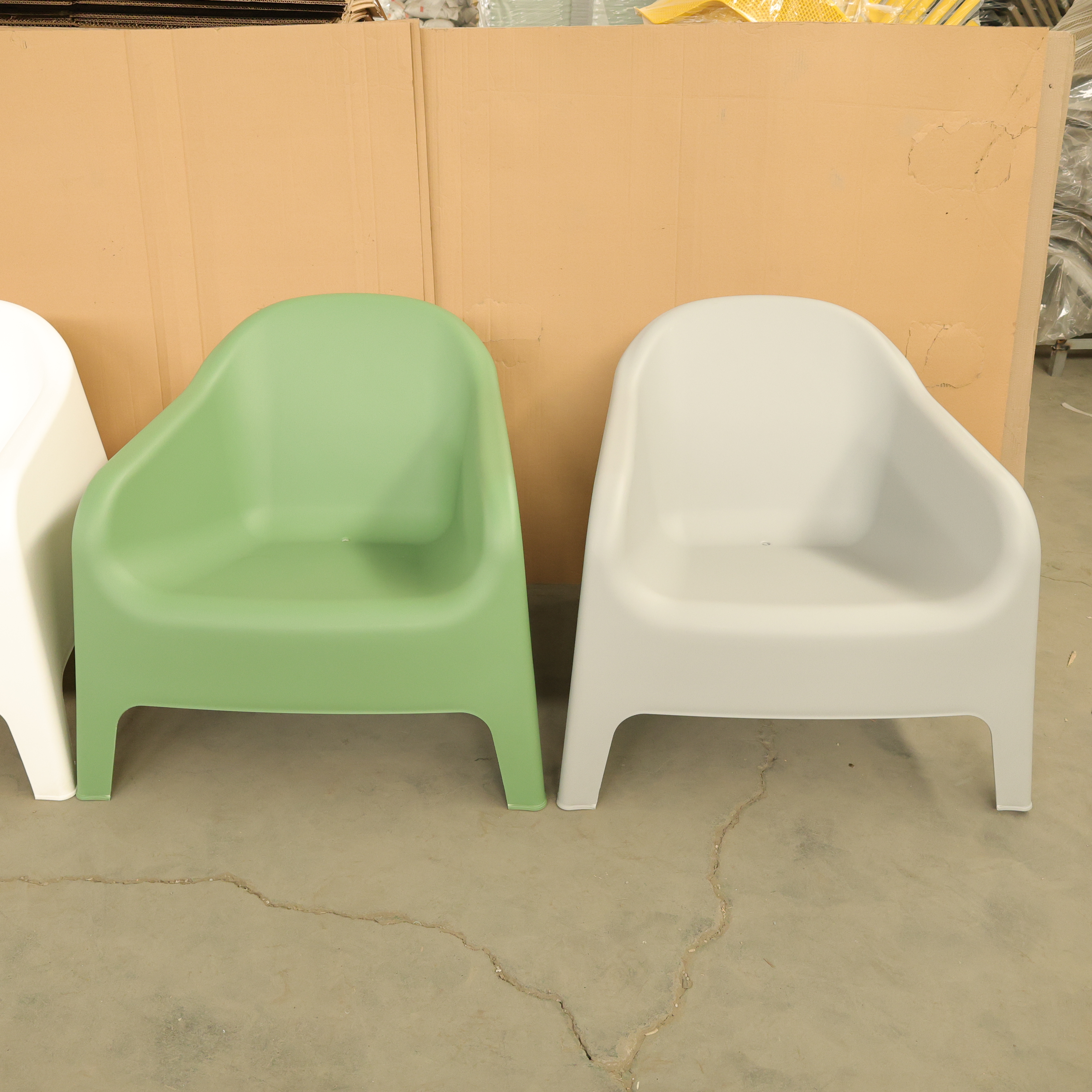 Plastic Dining Chair for Indoor and Outdoor Use