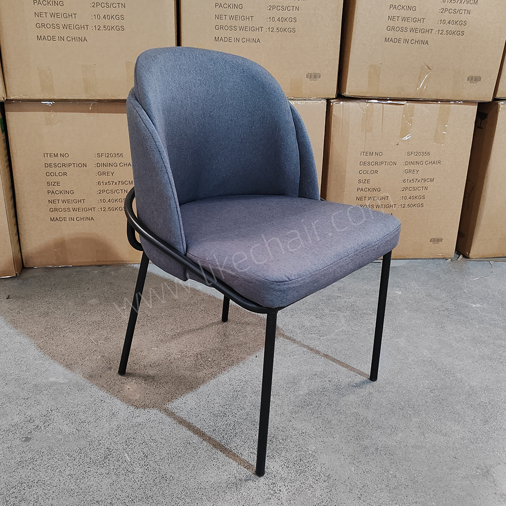 Plastic Dining Chair for Outdoor, Coffee, and Hotel Use
