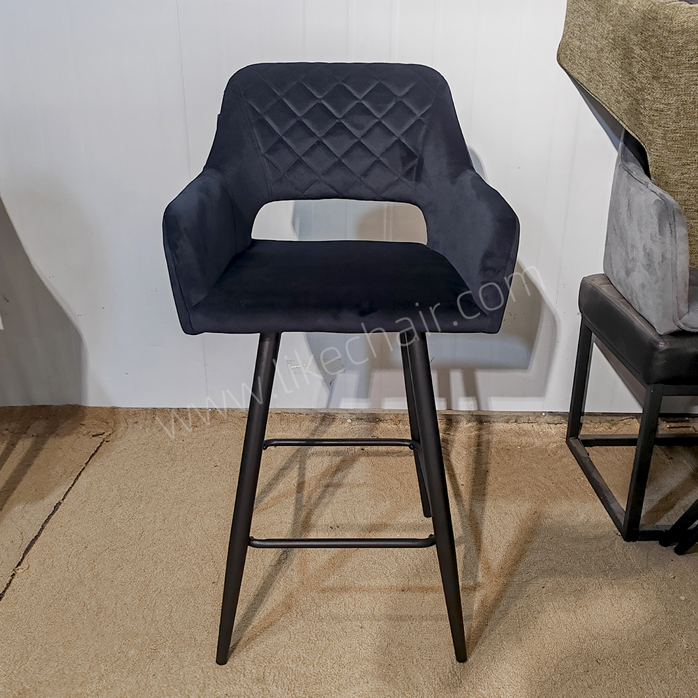 Plastic Dining Chair for Outdoor, Coffee, and Hotel Use