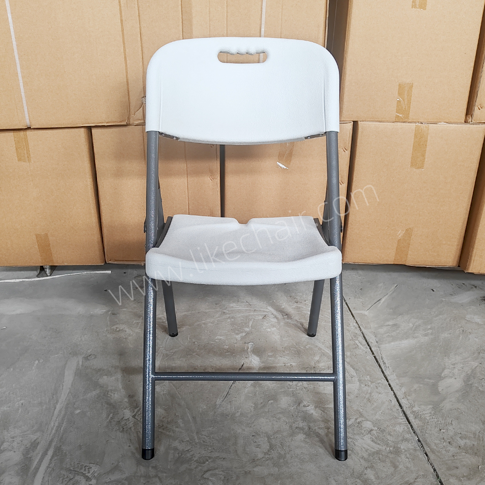 Plastic Dining Chair for Indoor and Outdoor Use