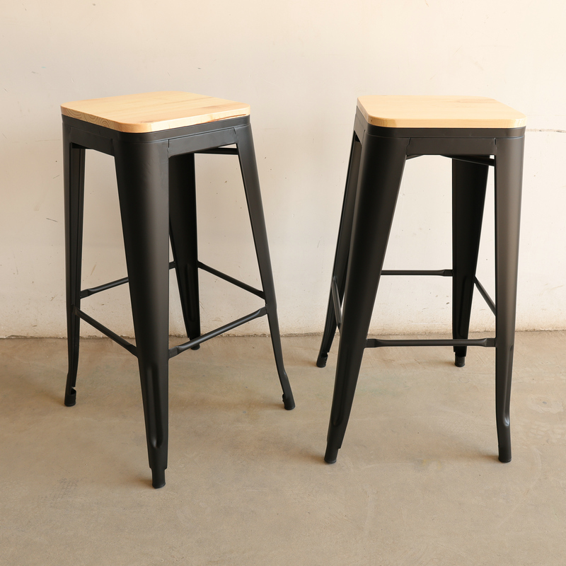 Plastic Dining Chair for Indoor and Outdoor Use
