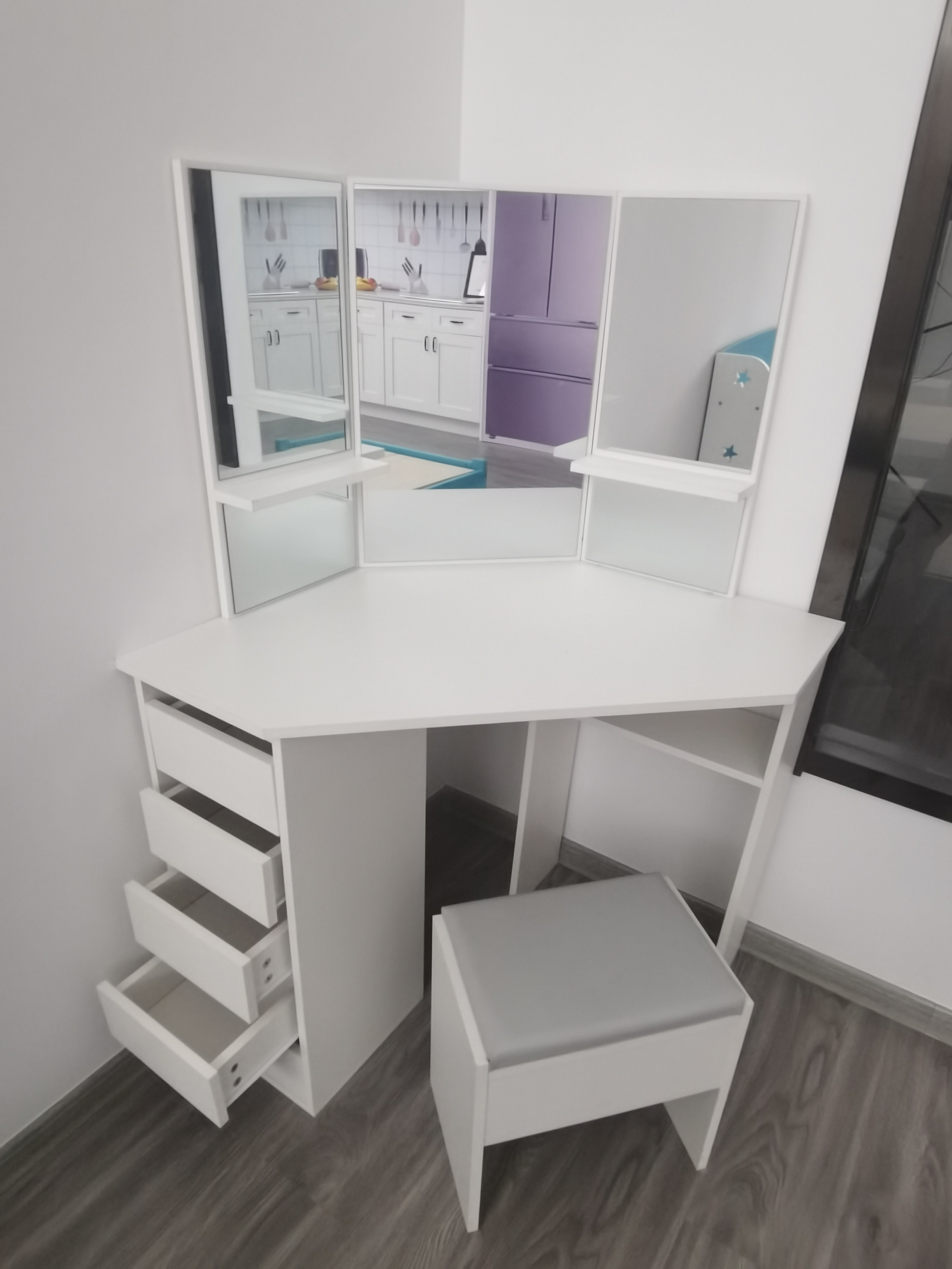 High Quality Dresser
