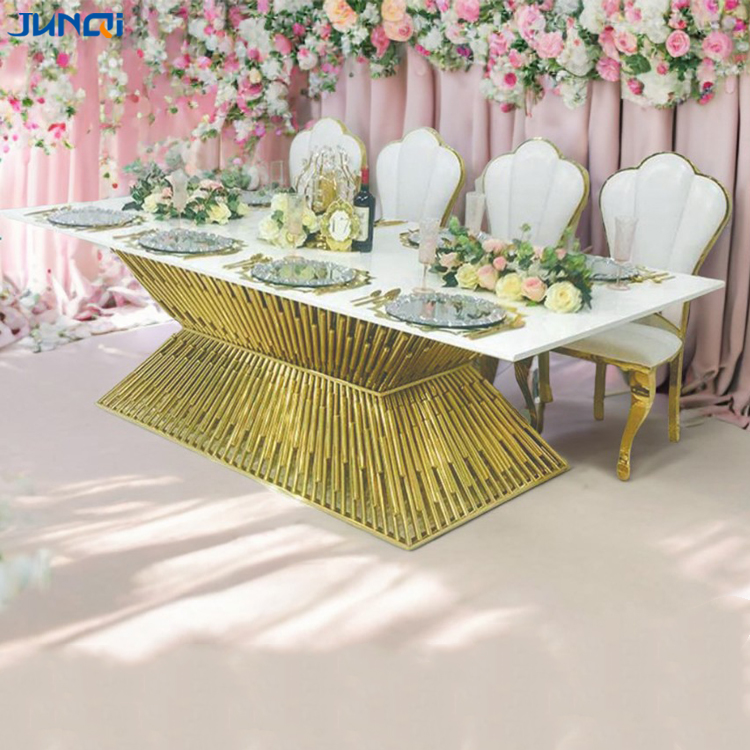 Stainless Steel Table for Weddings and Restaurants