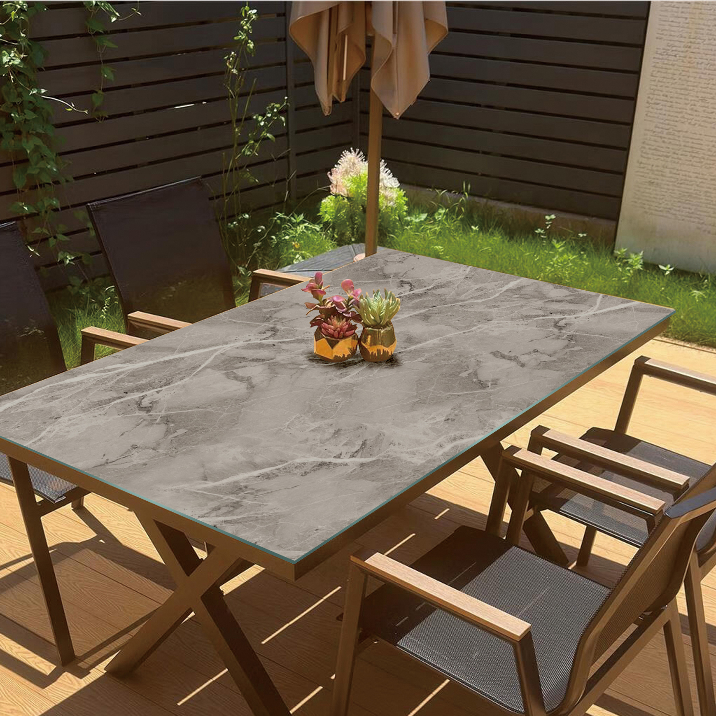 Outdoor Glass Tabletop with Pickling and Colored Glaze Processes
