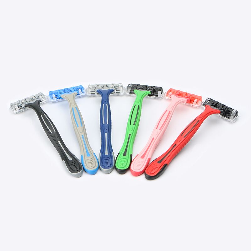 Disposable razor with triple stainless steel blades