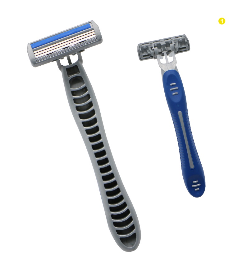 Triple Blade Disposable Shaving Razor