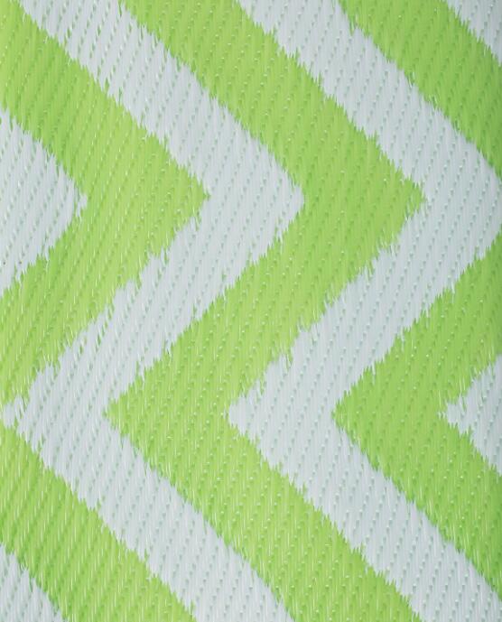 China Outdoor Folding Rolling Beach Polypropylene Custom Design Rugs