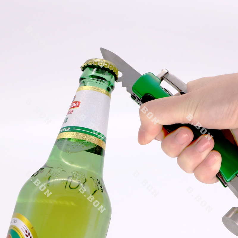15-in-1 Multi-Tool Hammer