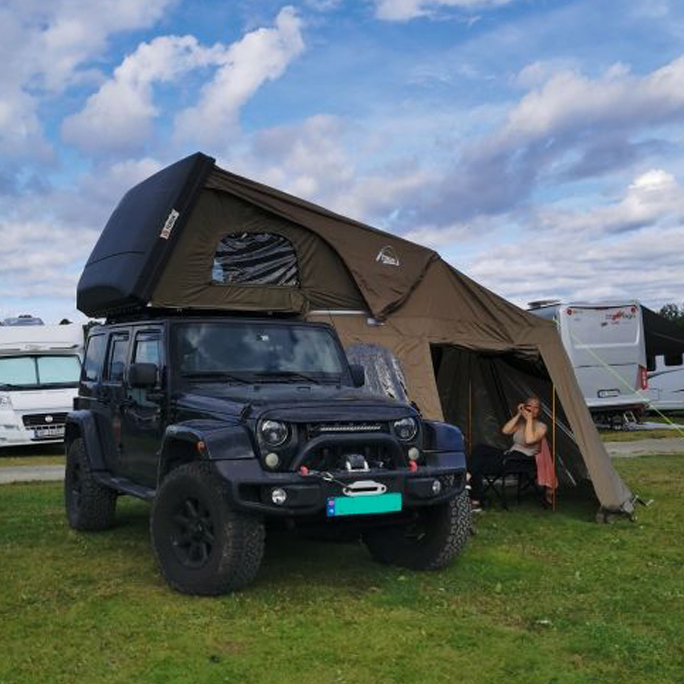 3-4 Person Hardshell Roof Top Tent